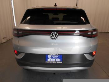 2022 Volkswagen ID.4 thumb1