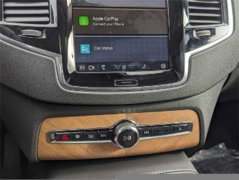 2024 Volvo XC90 Recharge Plug-In Hybrid thumb16