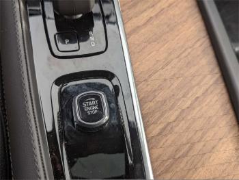2024 Volvo XC90 Recharge Plug-In Hybrid thumb14