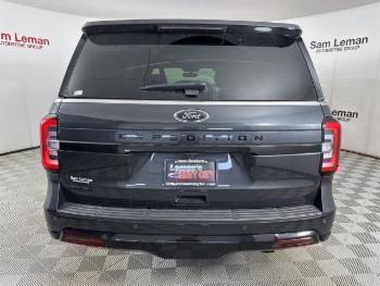 2023 Ford Expedition thumb1