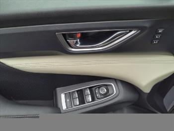 2020 Subaru Ascent thumb3