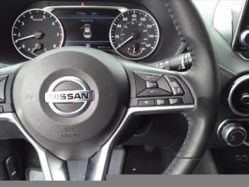 2022 Nissan Sentra thumb9