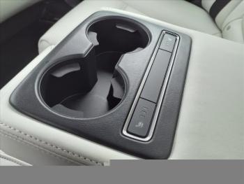 2017 Mazda Mazda6 thumb2