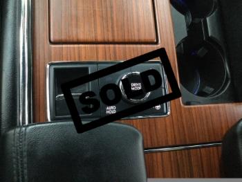 2021 Lincoln Navigator thumb1