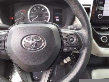 2020 Toyota Corolla thumb11