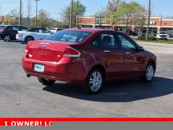 2010 Ford Focus thumb4
