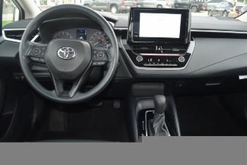 2023 Toyota Corolla thumb11