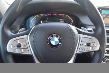2020 BMW 7 Series thumb3