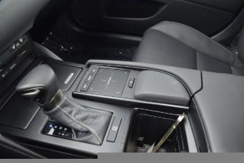 2021 Lexus ES thumb2