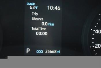 2023 Toyota Sienna thumb8