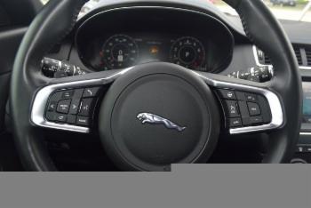 2020 Jaguar E-PACE thumb7