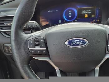 2020 Ford Explorer thumb9