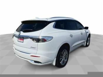2022 Buick Enclave thumb16