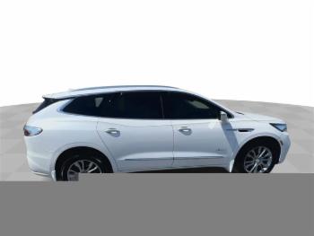 2022 Buick Enclave thumb15