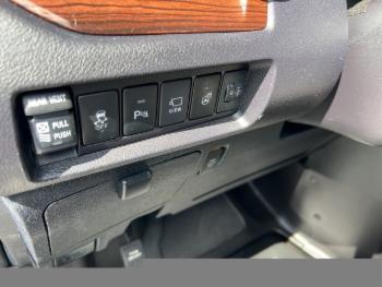 2020 Toyota Sienna thumb13