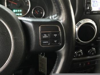 2012 Jeep Wrangler thumb9