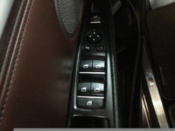 2017 BMW X6 thumb1