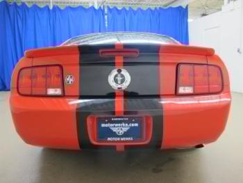 2007 Ford Mustang thumb17