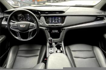 2021 Cadillac XT5 thumb8