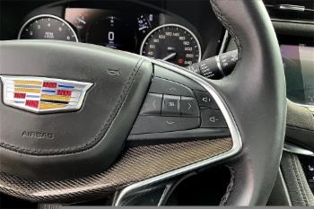 2018 Cadillac XT5 thumb22