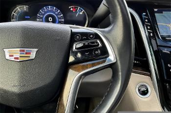 2019 Cadillac Escalade thumb1