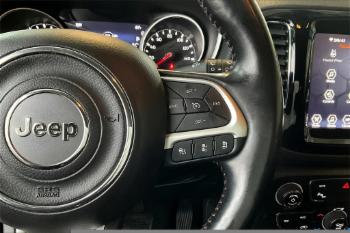 2021 Jeep Compass thumb2