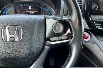 2020 Honda Odyssey thumb2