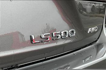 2020 Lexus LS thumb8