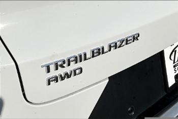 2022 Chevrolet TrailBlazer thumb16