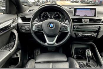 2022 BMW X2 thumb16