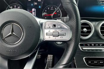 2019 Mercedes-Benz C-Class thumb3